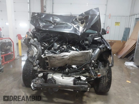 2024 Ford Expedition XLT с VIN 1FMJU1J89REA03381, выставлен на аукционе IAAI как лот 41598607 с пробегом 25 123 миль миль и . История ставок и продаж доступна на DreamBid. Изображение 12.