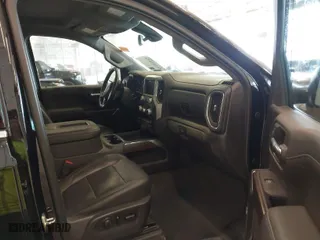2019 GMC Sierra 1500 SLT with VIN 3GTU9DED1KG137280, listed as a IAAI auction lot 41787879 with 67,782 mi miles. Bid and sale history available at carsss.com. Image 5.