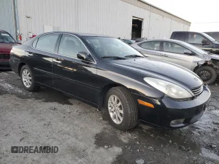 2002 Lexus ES 300 with VIN JTHBF30G820034663, listed as a Copart auction lot 86372184 with 133,837 mi miles and Salvage title. Bid and sale history available at DreamBid. Image 4.