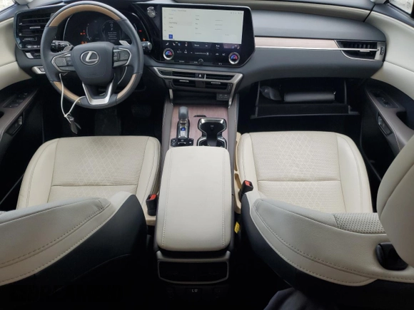 2024 Lexus RX 350h with VIN 2T2BBMCA3RC035404, listed as a Copart auction lot 56469265 with 14,662 mi miles and Salvage title. Bid and sale history available at DreamBid. Image 8.