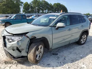 2021 Toyota RAV4 XLE with VIN 2T3W1RFV2MW139532, listed as a Copart auction lot 63586065 with 42,681 mi miles and Salvage title. Bid and sale history available at DreamBid. Image 1.