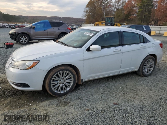 2012 Chrysler 200 LX with VIN 1C3CCBAB1CN117579, listed as a Copart auction lot 81305264 with 224,598 mi miles and Salvage Title. Bid and sale history available at DreamBid. Image 1.
