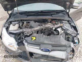 2014 Ford Focus SE with VIN 1FADP3K22EL363702, listed as a IAAI auction lot 42010258 with 96,392 mi miles. Bid and sale history available at carsss.com. Image 10.