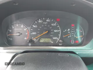 2001 Honda Odyssey EX z VIN 2HKRL18661H566973, wystawiony jako IAAI lot #42117015 z przebiegiem 206 999 mil mil oraz . Historia ofert i sprzedaży dostępna na DreamBid. Obrazek 7.