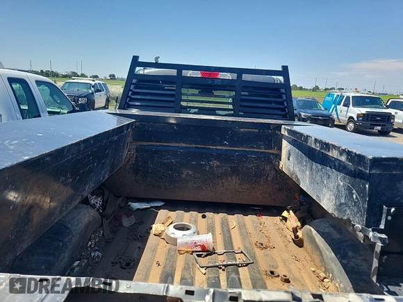 2019 Ford F-250 XL с VIN 1FT7W2BT5KEC22832, выставлен на аукционе IAAI как лот 42740580 с пробегом 150 547 миль миль и . История ставок и продаж доступна на DreamBid. Изображение 17.