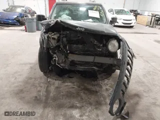 2017 Jeep Patriot Sport with VIN 1C4NJPBB0HD203579, listed as a IAAI auction lot 41475052 with 140,928 mi miles. Bid and sale history available at carsss.com. Image 6.