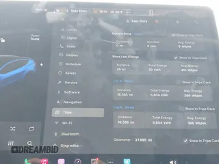 2021 Tesla Model Y Performance z VIN 5YJYGDEF8MF209819, wystawiony jako IAAI lot #41757009 z przebiegiem 37 685 mil mil oraz . Historia ofert i sprzedaży dostępna na DreamBid. Obrazek 7.