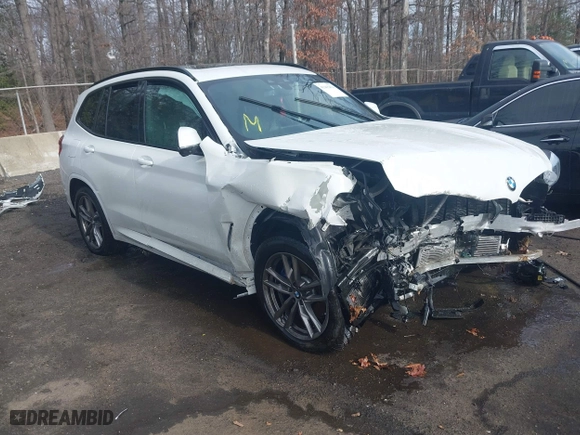 2021 BMW X3 M40i with VIN 5UXTY9C02M9E56106, listed as a IAAI auction lot 41465476 with 1 mi miles. Bid and sale history available at carsss.com. Image 1.