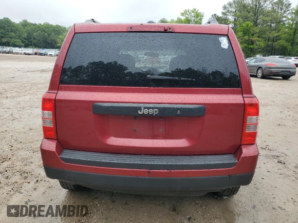 2016 Jeep Patriot Sport z VIN 1C4NJPBA9GD710860, wystawiony jako Copart lot #58269305 z przebiegiem 132 067 mil mil oraz Czysty tytuł • Clean title. Historia ofert i sprzedaży dostępna na DreamBid. Obrazek 6.