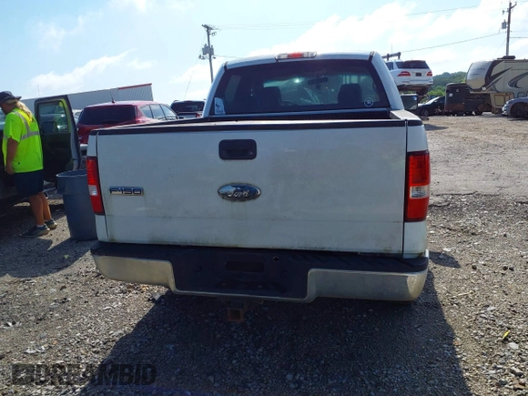 2006 Ford F-150 XLT z VIN 1FTPW14V66KD69645, wystawiony jako IAAI lot #42537636 z przebiegiem 237 535 mil mil oraz . Historia ofert i sprzedaży dostępna na DreamBid. Obrazek 16.