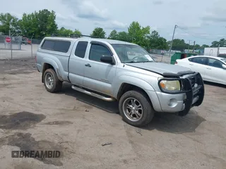 2007 Toyota Tacoma PreRunner z VIN 5TETU62N57Z414866, wystawiony jako IAAI lot #42433814 z przebiegiem 213 590 mil mil oraz . Historia ofert i sprzedaży dostępna na DreamBid. Obrazek 1.