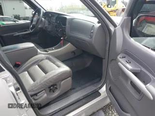 2001 Ford Explorer Sport Trac с VIN 1FMZU77E41UC27798, выставлен на аукционе IAAI как лот 42001901 с пробегом 172 066 миль миль и . История ставок и продаж доступна на DreamBid. Изображение 5.