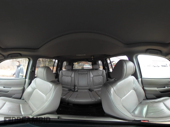 2011 Honda Pilot EX-L with VIN 5FNYF4H59BB052417, listed as a IAAI auction lot 42004376 with 223,854 mi miles. Bid and sale history available at carsss.com. Image 18.