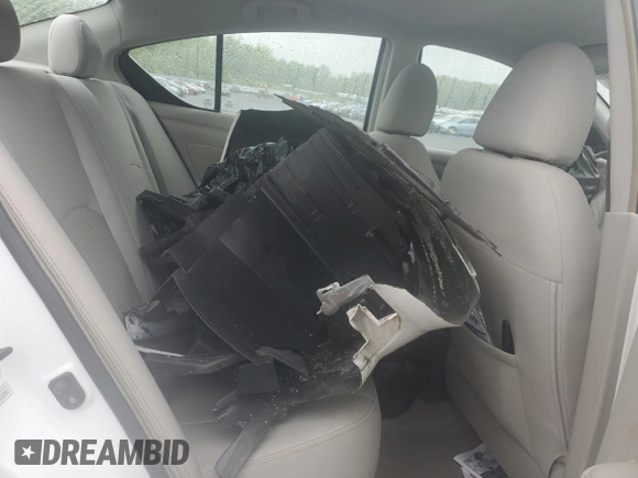 2014 Nissan Versa SV with VIN 3N1CN7AP3EL829693, listed as a Copart auction lot 55681185 with Not Provided miles and Salvage Title. Bid and sale history available at DreamBid. Image 10.