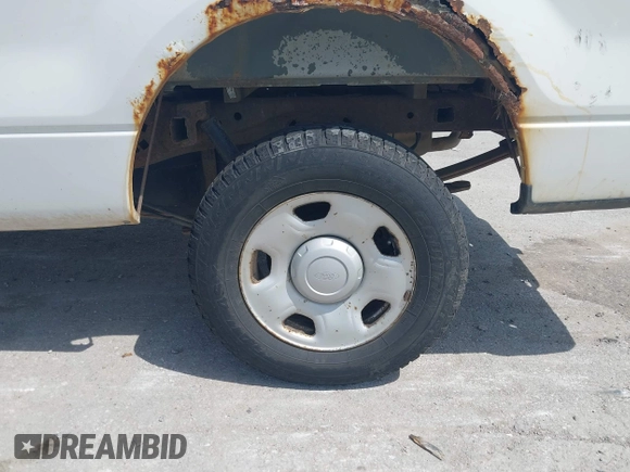 2009 Ford F-150 XL с VIN 1FTRF12W69KC07426, выставлен на аукционе IAAI как лот 42276495 с пробегом Не указан миль и . История ставок и продаж доступна на DreamBid. Изображение 6.