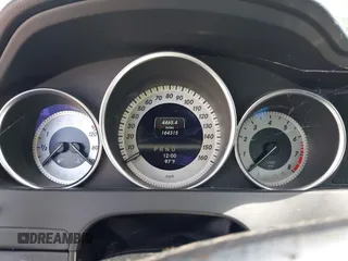 2013 Mercedes-Benz C 250 с VIN WDDGJ4HB4DF960262, выставлен на аукционе IAAI как лот 42769489 с пробегом 164 315 миль миль и . История ставок и продаж доступна на DreamBid. Изображение 7.
