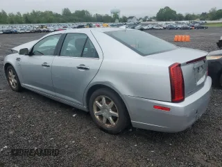 2011 Cadillac STS RWD z VIN 1G6DW6ED1B0118773, wystawiony jako Copart lot #55436495 z przebiegiem 83 591 mil mil oraz Szkody całkowita. Historia ofert i sprzedaży dostępna na DreamBid. Obrazek 2.