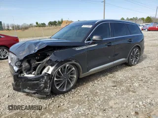 2020 Lincoln Aviator Reserve z VIN 5LM5J7XC8LGL26385, wystawiony jako Copart lot #45191005 z przebiegiem 62 050 mil mil oraz Szkoda całkowita • Salvage title. Historia ofert i sprzedaży dostępna na DreamBid. Obrazek 1.