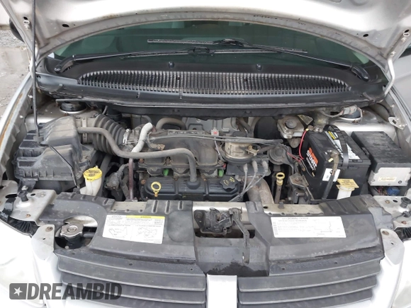 2005 Dodge Caravan SXT with VIN 1D4GP45RX5B289704, listed as a IAAI auction lot 42758561 with 110,396 mi miles and . Bid and sale history available at DreamBid. Image 10.