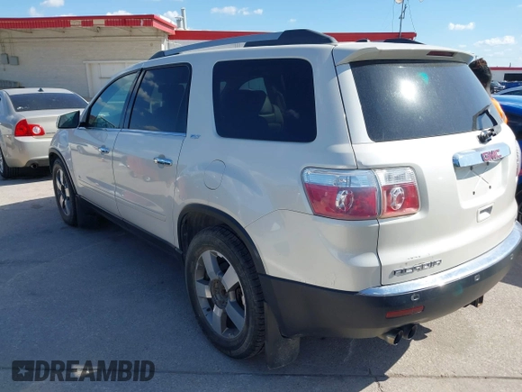 2011 GMC Acadia SLT2 with VIN 1GKKVSED4BJ265278, listed as a IAAI auction lot 42101764 with 139,872 mi miles. Bid and sale history available at carsss.com. Image 3.