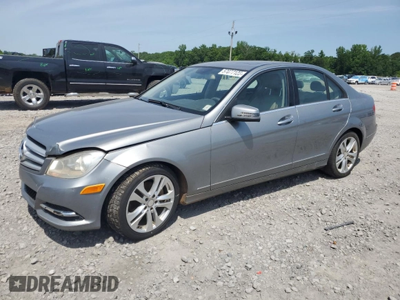 2013 Mercedes-Benz C 250 Sport с VIN WDDGF4HB7DR282607, выставлен на аукционе Copart как лот 57677125 с пробегом 217 925 миль миль и Чистый • Clean title. История ставок и продаж доступна на DreamBid. Изображение 1.