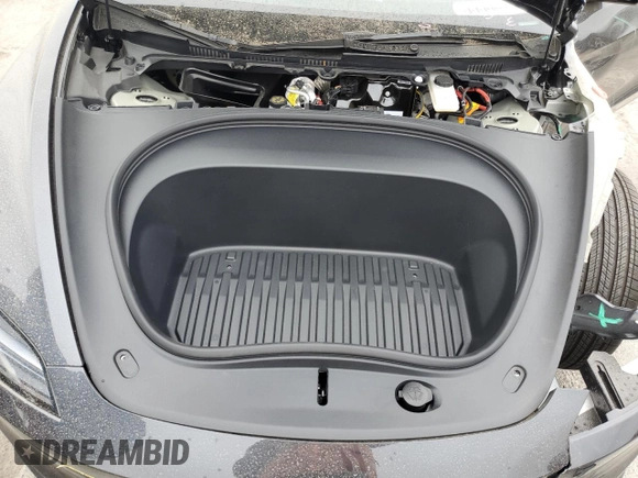 2025 Tesla Model 3 Long Range with VIN 5YJ3E1EA3SF941792, listed as a Copart auction lot 55505795 with 2,813 mi miles and Salvage title. Bid and sale history available at DreamBid. Image 12.