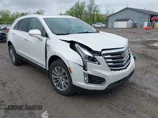 2019 Cadillac XT5 Luxury AWD z VIN 1GYKNDRS0KZ233178, wystawiony jako IAAI lot #42197482 z przebiegiem 48 146 mil mil oraz . Historia ofert i sprzedaży dostępna na DreamBid. Obrazek 1.