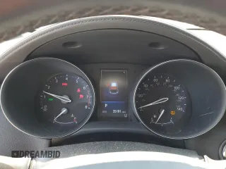 2018 Toyota C-HR XLE z VIN JTNKHMBX2J1005811, wystawiony jako Copart lot #59162315 z przebiegiem 35 191 mil mil oraz Szkoda całkowita • Salvage title. Historia ofert i sprzedaży dostępna na DreamBid. Obrazek 9.