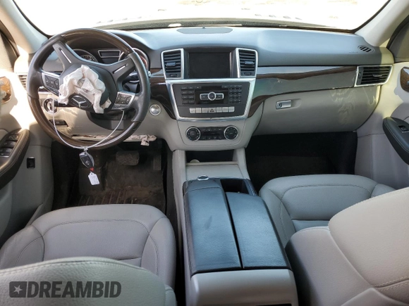 2012 Mercedes-Benz M 350 with VIN 4JGDA2EB7CA088687, listed as a Copart auction lot 48044295 with Not Provided miles and Salvage Title. Bid and sale history available at DreamBid. Image 8.