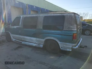 1993 Ford Econoline Cargo with VIN 1FDEE14N5PHB25182, listed as a Copart auction lot 79466974 with 140,129 mi miles and Clean Title. Bid and sale history available at carsss.com. Image 2.