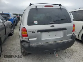 2005 Ford Escape XLT with VIN 1FMYU03135DA00081, listed as a Copart auction lot 74485414 with 0 mi miles and Salvage Title. Bid and sale history available at carsss.com. Image 6.