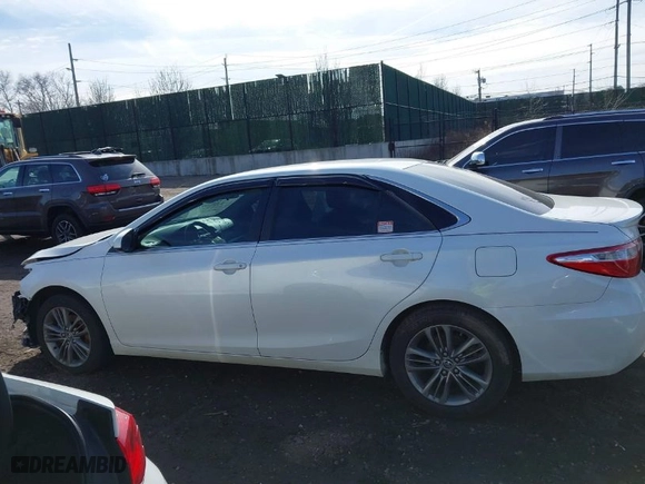 2016 Toyota Camry Hybrid LE with VIN 4T1BD1FK7GU179745, listed as a IAAI auction lot 41653134 with 169,949 mi miles. Bid and sale history available at carsss.com. Image 15.