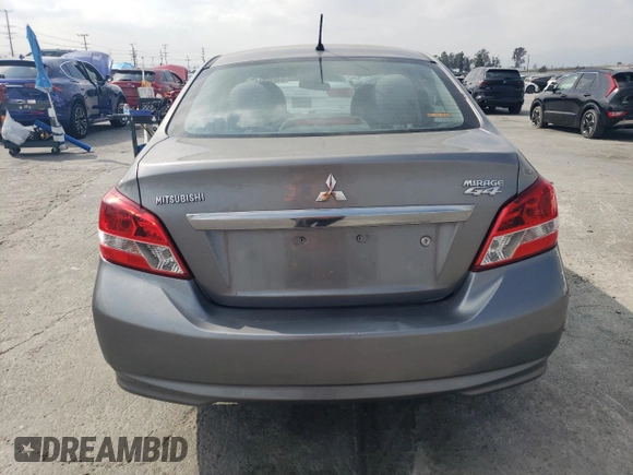 2017 Mitsubishi Mirage ES z VIN ML32F3FJ8HHF10138, wystawiony jako Copart lot #54552515 z przebiegiem 47 796 mil mil oraz Szkody całkowita. Historia ofert i sprzedaży dostępna na DreamBid. Obrazek 6.
