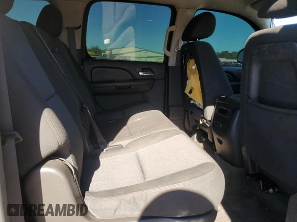 2013 Chevrolet Suburban LS z VIN 1GNWKLEG4DR113485, wystawiony jako Copart lot #80772604 z przebiegiem 183 622 mil mil oraz Szkoda całkowita • Salvage title. Historia ofert i sprzedaży dostępna na DreamBid. Obrazek 11.
