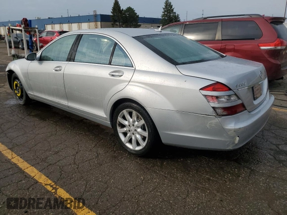 2007 Mercedes-Benz S 550 with VIN WDDNG71XX7A102888, listed as a Copart auction lot 54901285 with 214,792 mi miles and Salvage Title. Bid and sale history available at DreamBid. Image 2.