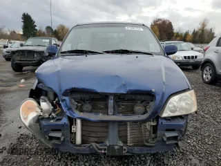 2004 Kia Sedona LX with VIN KNDUP131946505075, listed as a Copart auction lot 81686734 with 108,111 mi miles and Salvage Title. Bid and sale history available at carsss.com. Image 5.