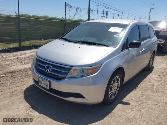 2012 Honda Odyssey EX with VIN 5FNRL5H44CB104919, listed as a IAAI auction lot 41991325 with 158,337 mi miles. Bid and sale history available at carsss.com. Image 17.