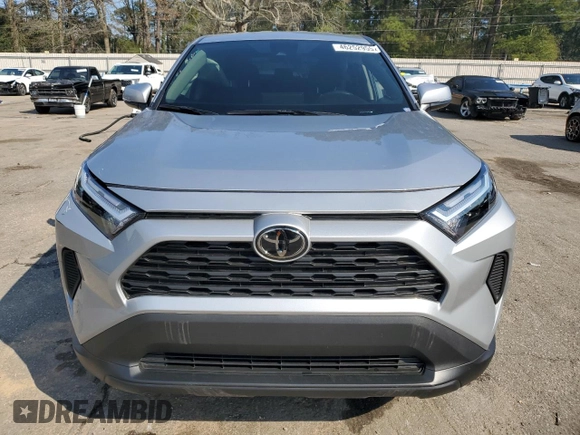 2024 Toyota RAV4 LE with VIN 2T3K1RFV1RC284617, listed as a Copart auction lot 46252955 with 27,881 mi miles and Salvage Title. Bid and sale history available at carsss.com. Image 5.