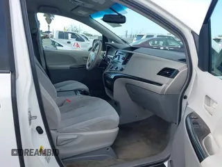 2012 Toyota Sienna LE AAS with VIN 5TDKK3DC6CS246447, listed as a IAAI auction lot 41949894 with 184,656 mi miles and . Bid and sale history available at DreamBid. Image 5.