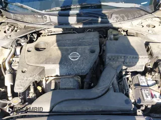 2015 Nissan Altima SV with VIN 1N4AL3AP6FC246055, listed as a IAAI auction lot 42058771 with 319,386 mi miles and . Bid and sale history available at carsss.com. Image 10.