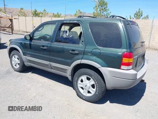 2001 Ford Escape XLT с VIN 1FMYU04161KC37345, выставлен на аукционе IAAI как лот 42312100 с пробегом 225 600 миль миль и . История ставок и продаж доступна на DreamBid. Изображение 3.