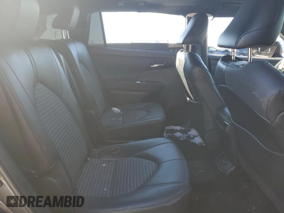 2021 Toyota Highlander XSE with VIN 5TDJZRBH4MS159074, listed as a Copart auction lot 46300285 with 61,541 mi miles and Salvage title. Bid and sale history available at DreamBid. Image 11.