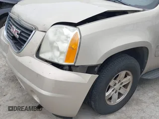 2007 GMC Yukon XL SLT z VIN 1GKFC16097R280171, wystawiony jako IAAI lot #41319694 z przebiegiem 241 553 mil mil oraz . Historia ofert i sprzedaży dostępna na DreamBid. Obrazek 6.