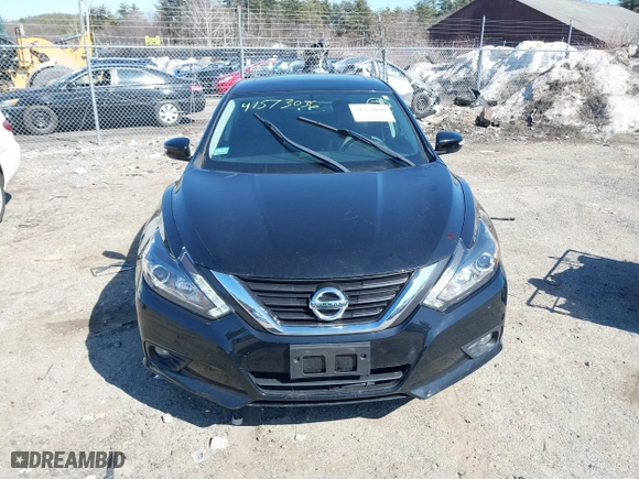 2017 Nissan Altima 2.5 SR with VIN 1N4AL3AP4HC290929, listed as a IAAI auction lot 41573036 with 77,029 mi miles. Bid and sale history available at carsss.com. Image 12.