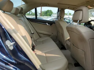 2012 Mercedes-Benz C 250 Sport z VIN WDDGF4HB2CR240408, wystawiony jako Copart lot #60295295 z przebiegiem 206 088 mil mil oraz Czysty tytuł • Clean title. Historia ofert i sprzedaży dostępna na DreamBid. Obrazek 10.