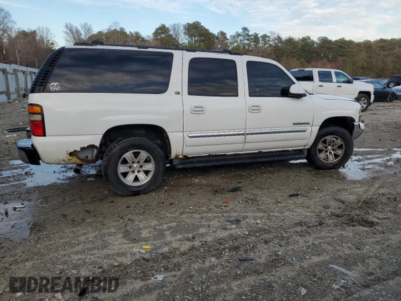 2005 GMC Yukon XL SLT with VIN 3GKFK16Z05G181687, listed as a Copart auction lot 83465814 with 242,289 mi miles and Salvage Title. Bid and sale history available at carsss.com. Image 3.