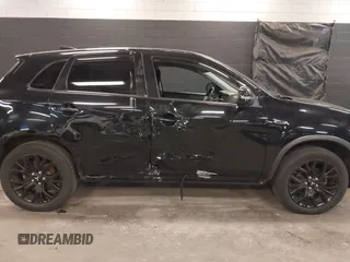 2018 Mitsubishi Outlander ES with VIN JA4AP3AU8JZ024640, listed as a IAAI auction lot 42558619 with 69,302 mi miles and . Bid and sale history available at DreamBid. Image 14.