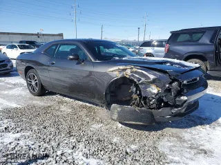 2019 Dodge Challenger SXT with VIN 2C3CDZGG3KH675448, listed as a Copart auction lot 44986285 with 84,183 mi miles and Salvage Title. Bid and sale history available at carsss.com. Image 4.