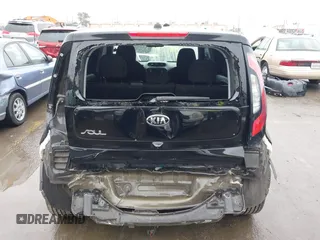 2019 Kia Soul with VIN KNDJN2A25K7650566, listed as a IAAI auction lot 41809257 with 76,091 mi miles and . Bid and sale history available at DreamBid. Image 17.