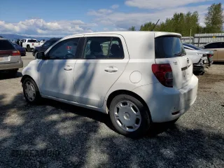 2008 Scion xD with VIN JTKKU10488J009761, listed as a Copart auction lot 53912925 with 122,239 mi miles and Salvage Title. Bid and sale history available at carsss.com. Image 2.